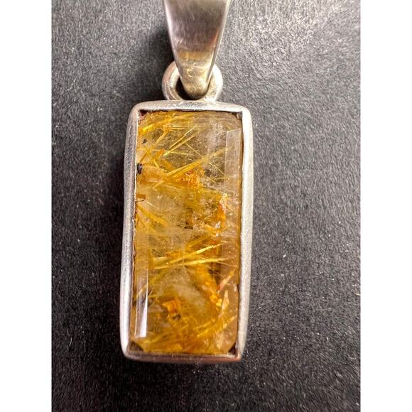 NEW Golden rutile quartz gemstone sterling silver pendant 3 grams - Picture 2 of 11